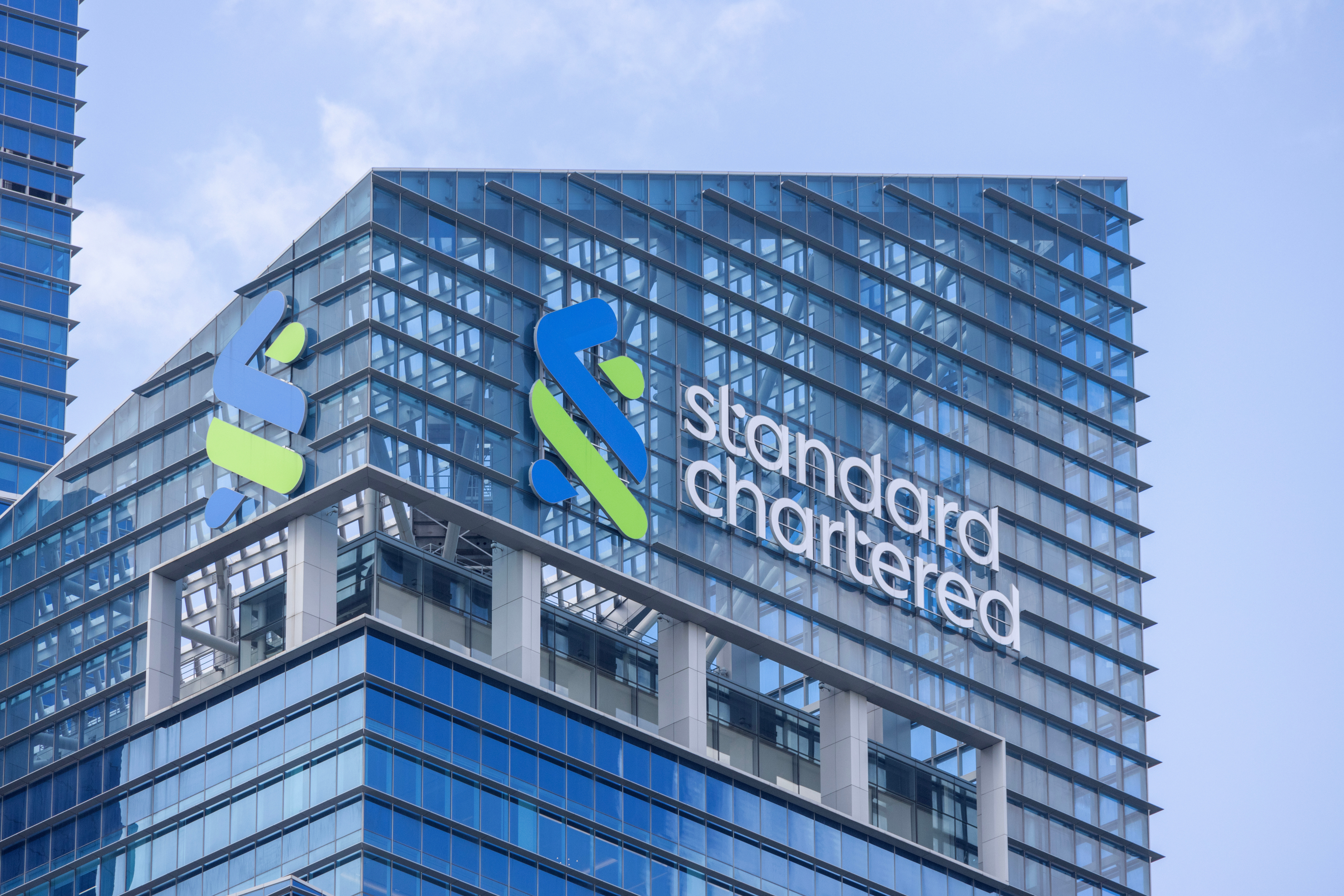 Green Financing to Add Almost $1 Billion to Standard Chartered Revenue, Claims CEO